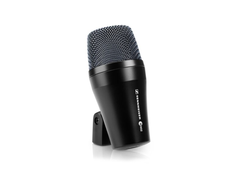 Sennheiser e902 Dynamic Cardioid Bass / Kick Drum Microphone