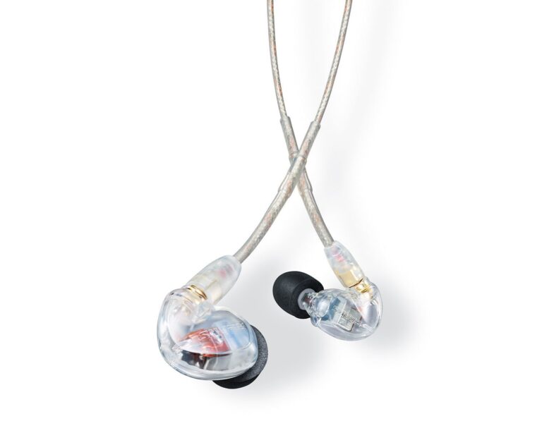 Shure SE425 Pro Sound Isolating IEM Earphones with Dual Drivers Clear