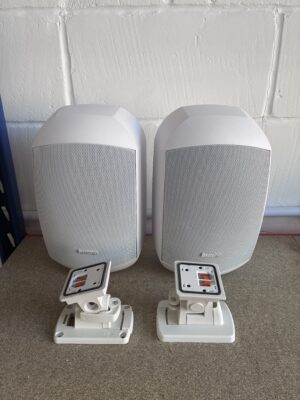 Biamp Apart MASK6C 6.5″ Clickmount Speaker 150W IP64 (White) Pair B STOCK
