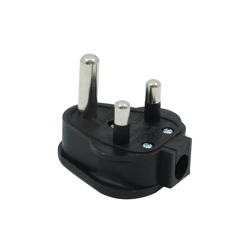 Masterplug 15A round pin mains plug used on UK theatre lighting circuits