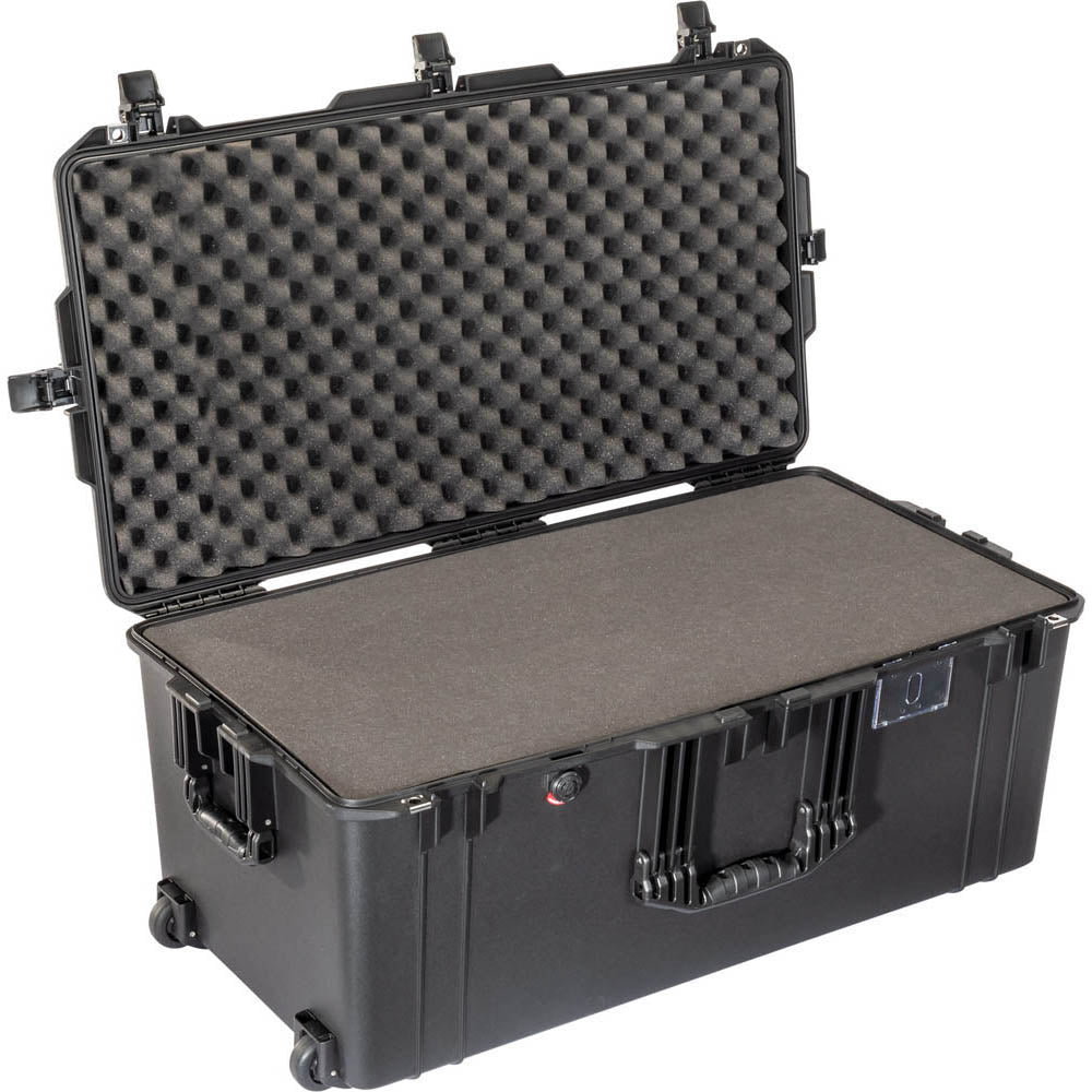 Peli 1646 Air Case - Black with Foam Peli 1646 Air Case - Black with Foam