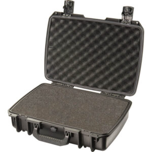 Peli iM2370 Storm Laptop Case - Black with Foam